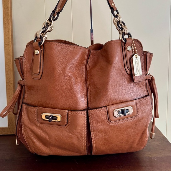 Coach Chelsea Flagship Leather Tote Bag 17786 Limited Edition NWT - Picture 1 of 16